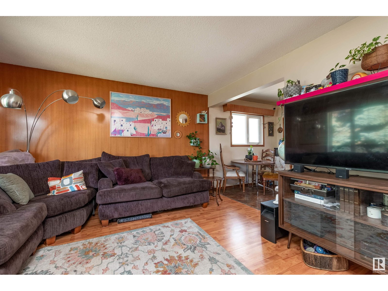 Property at 12735 129 ST NW image 5