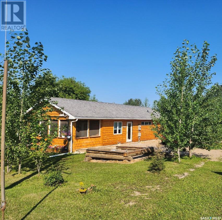 112 3rd Avenue S, Big River, Saskatchewan  S0J 0E0 - Photo 2 - SK013320