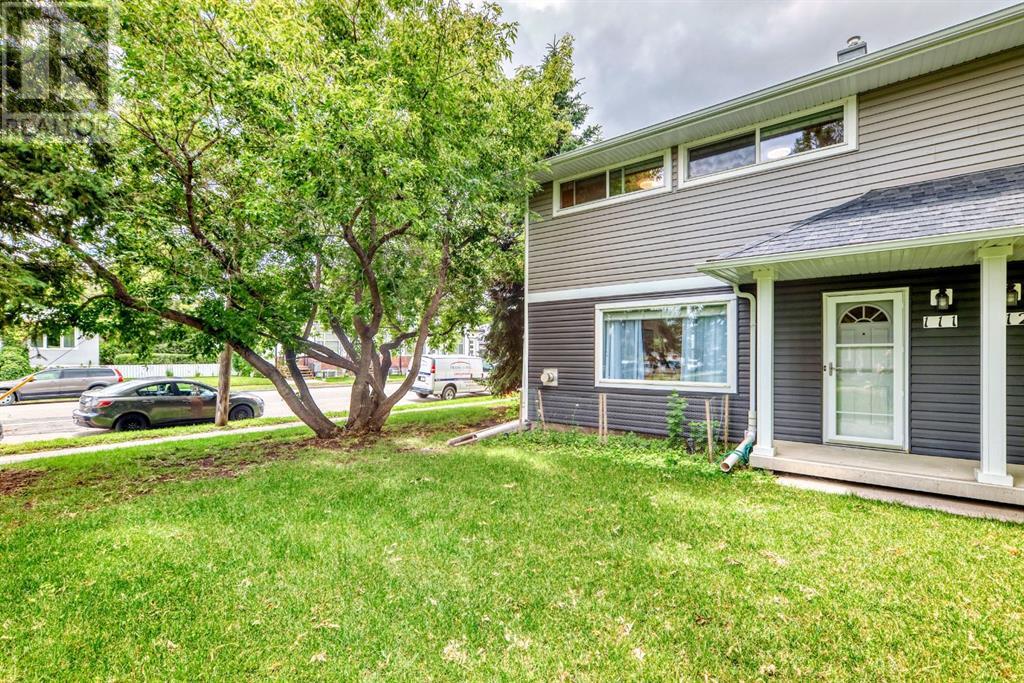 Property at 111 REGAL Park NE image 3