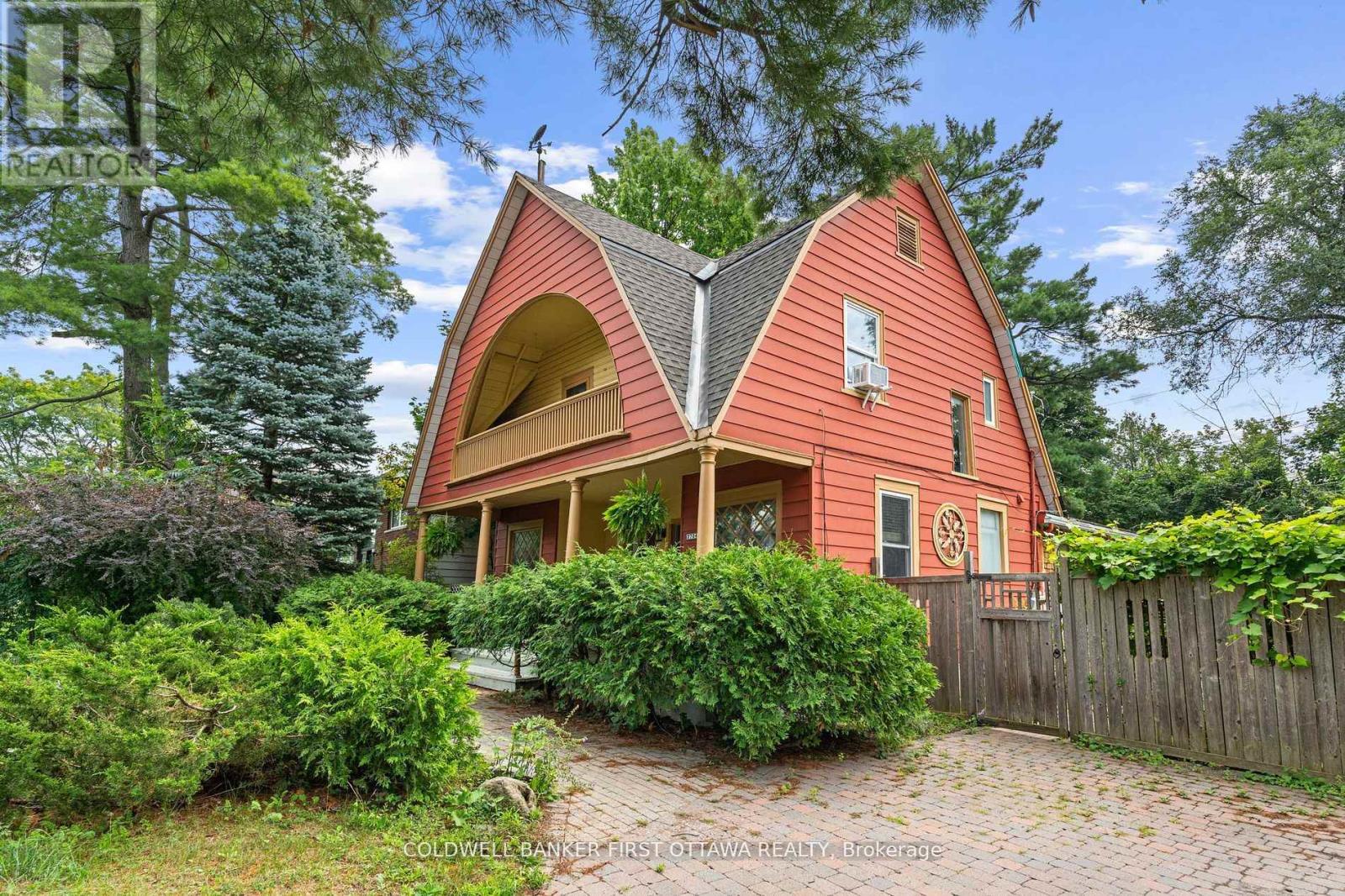 Property at 2704 DON STREET image 4