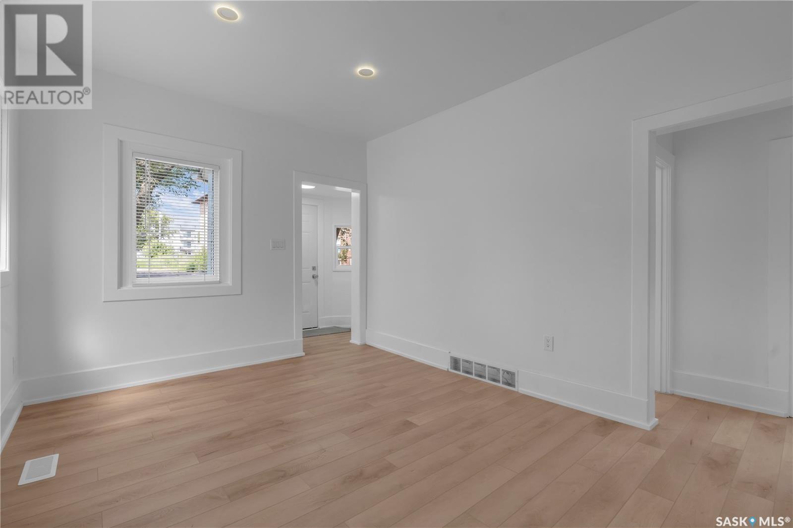 120 O AVENUE S, Saskatoon, Saskatchewan