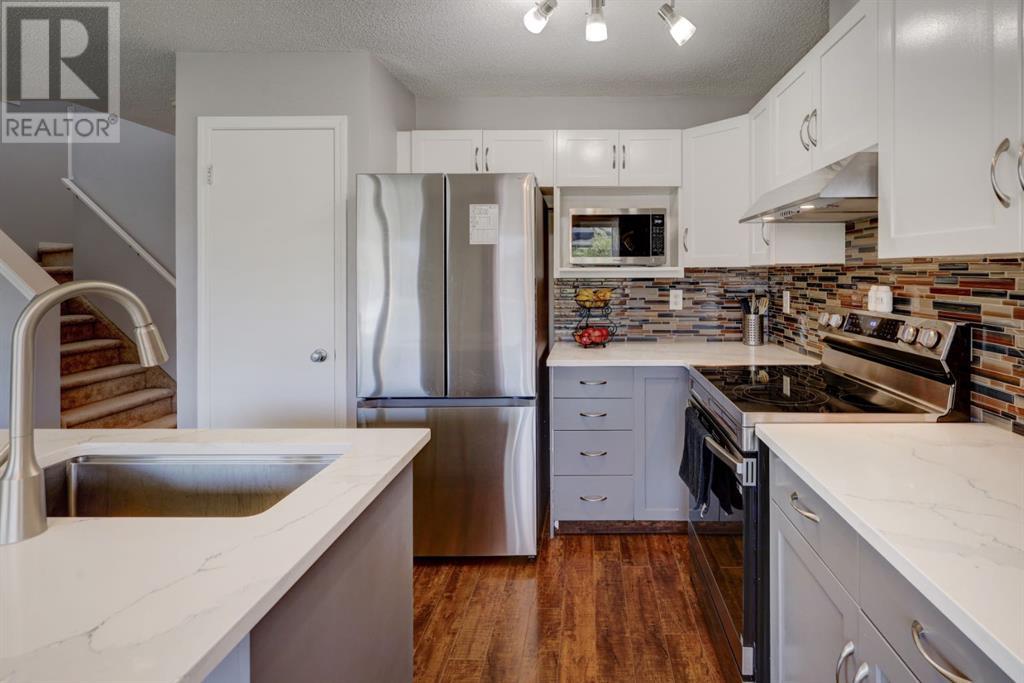 Property at 138 Rocky Vista Circle NW image 5