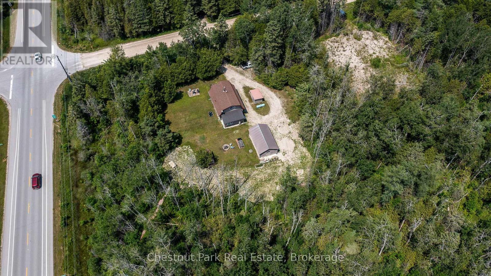 8 Little Cove Road, Northern Bruce Peninsula, Ontario  N0H 2R0 - Photo 17 - X12298619