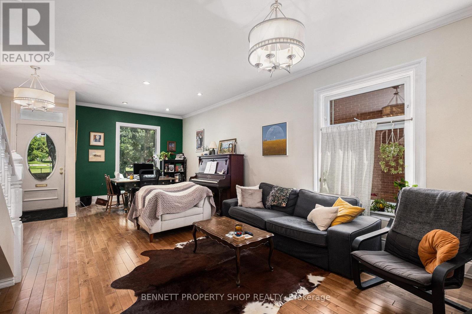 Property at 636 GLADSTONE AVENUE image 5