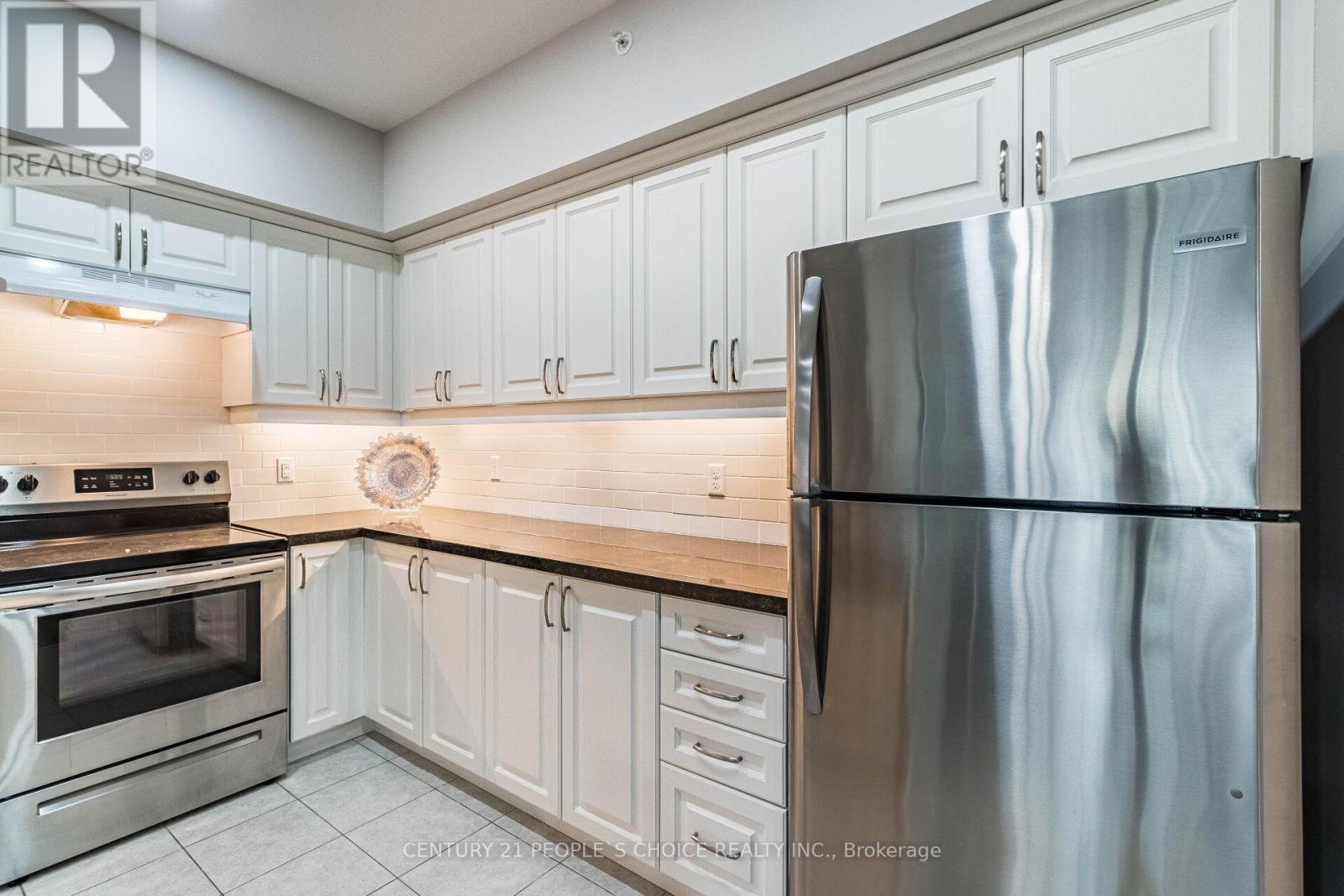 511 - 306 Essa Road, Barrie, Ontario  L9J 0H5 - Photo 8 - S12291110