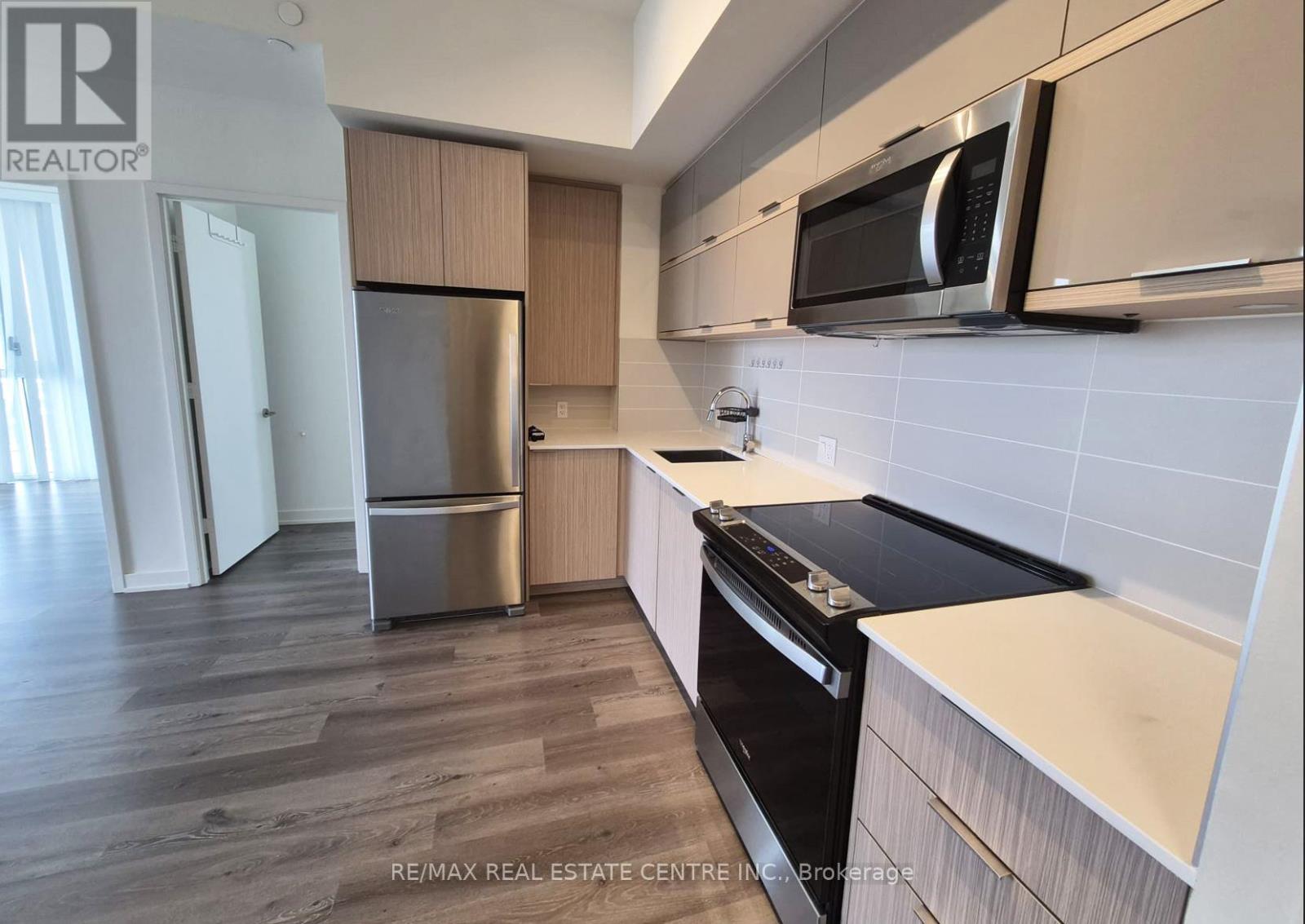 810 - 10 Deerlick Court, Toronto, Ontario  M3A 0A7 - Photo 3 - C12298638