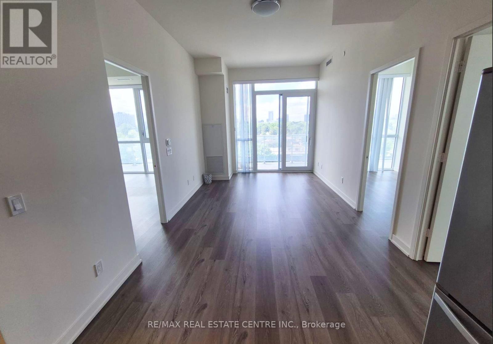 810 - 10 Deerlick Court, Toronto, Ontario  M3A 0A7 - Photo 4 - C12298638