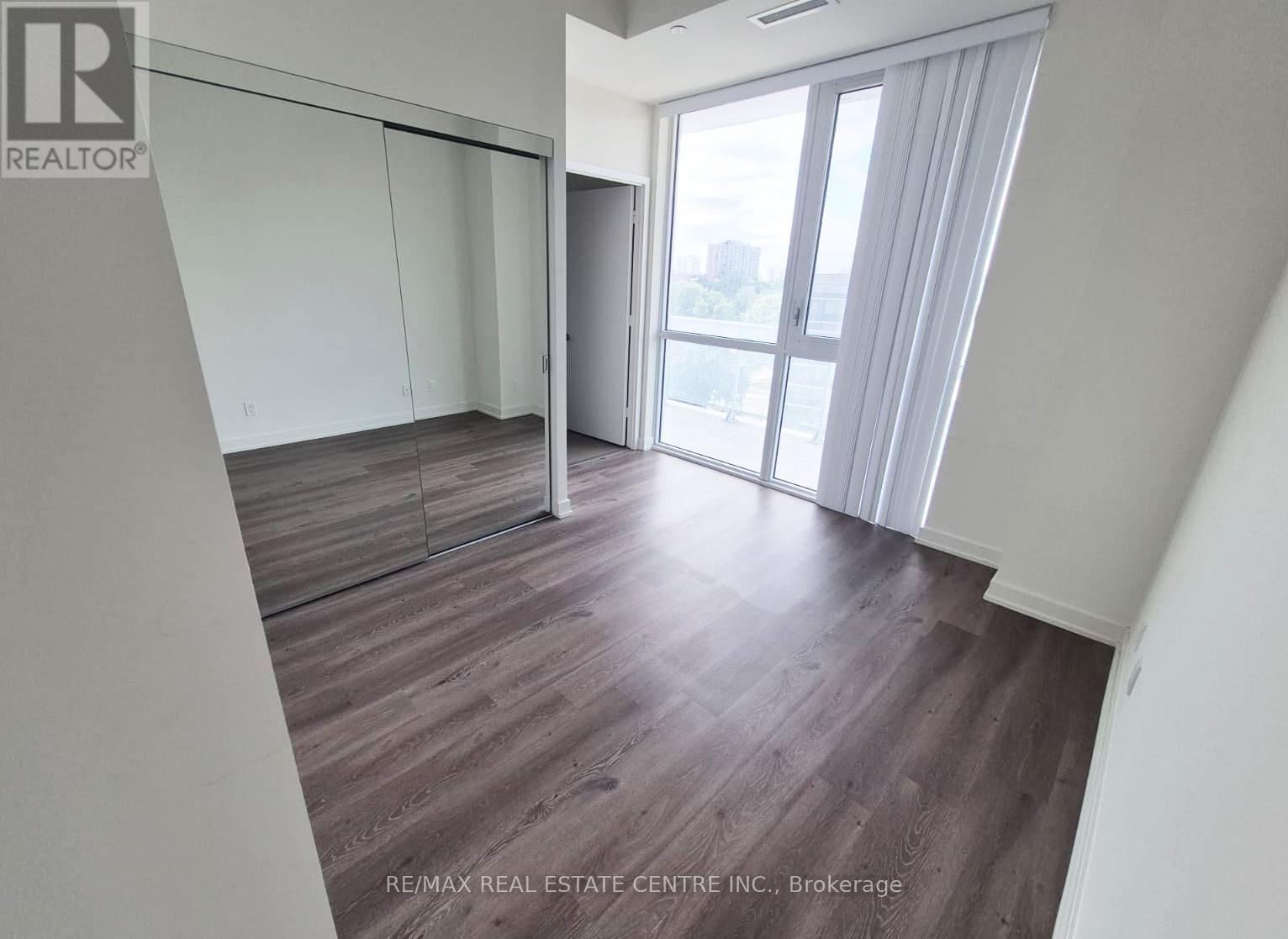 810 - 10 Deerlick Court, Toronto, Ontario  M3A 0A7 - Photo 8 - C12298638