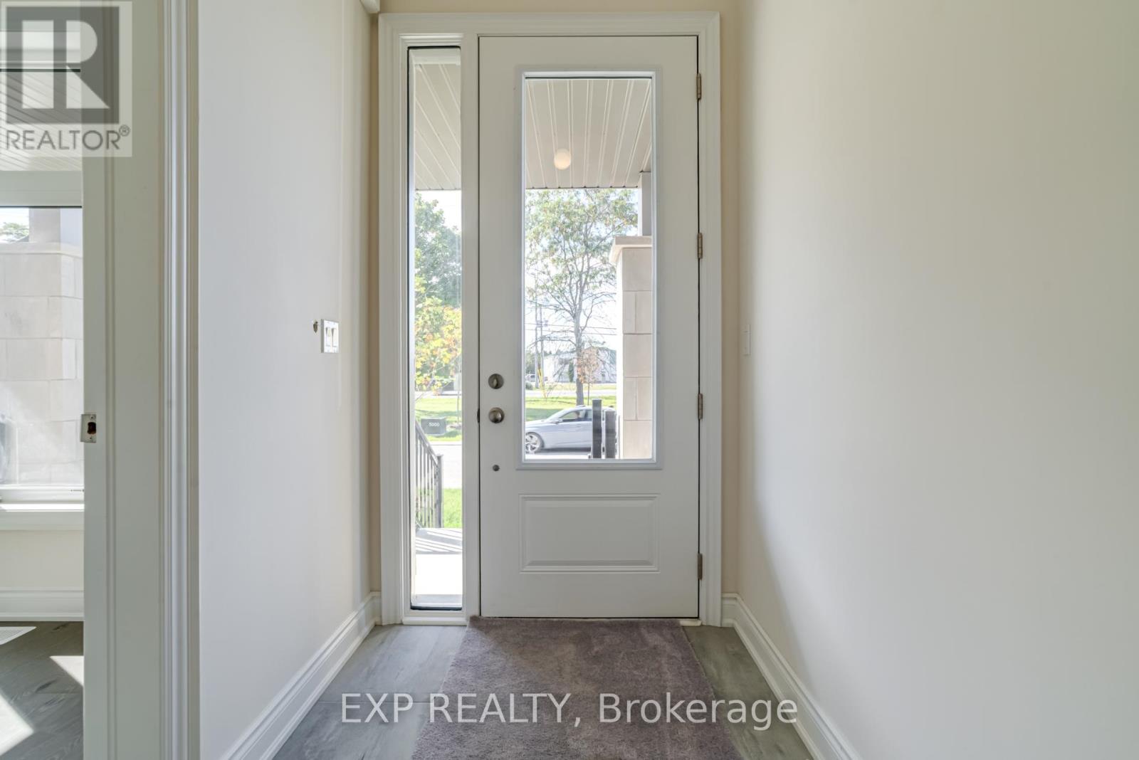 Property at 40 JOINER CIRCLE image 3