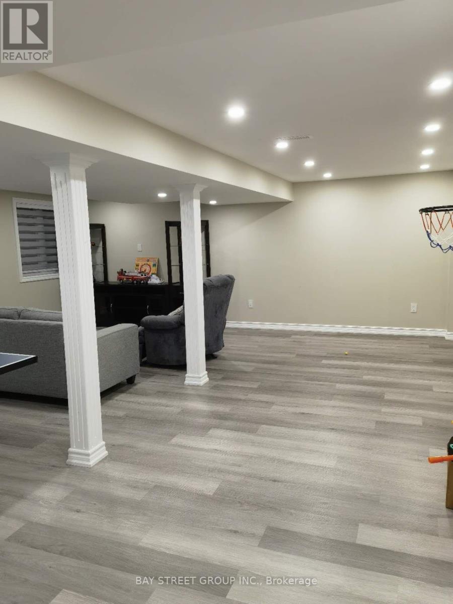 Basement - 43 Philips View Crescent, Richmond Hill, Ontario  L4E 0S9 - Photo 7 - N12298615