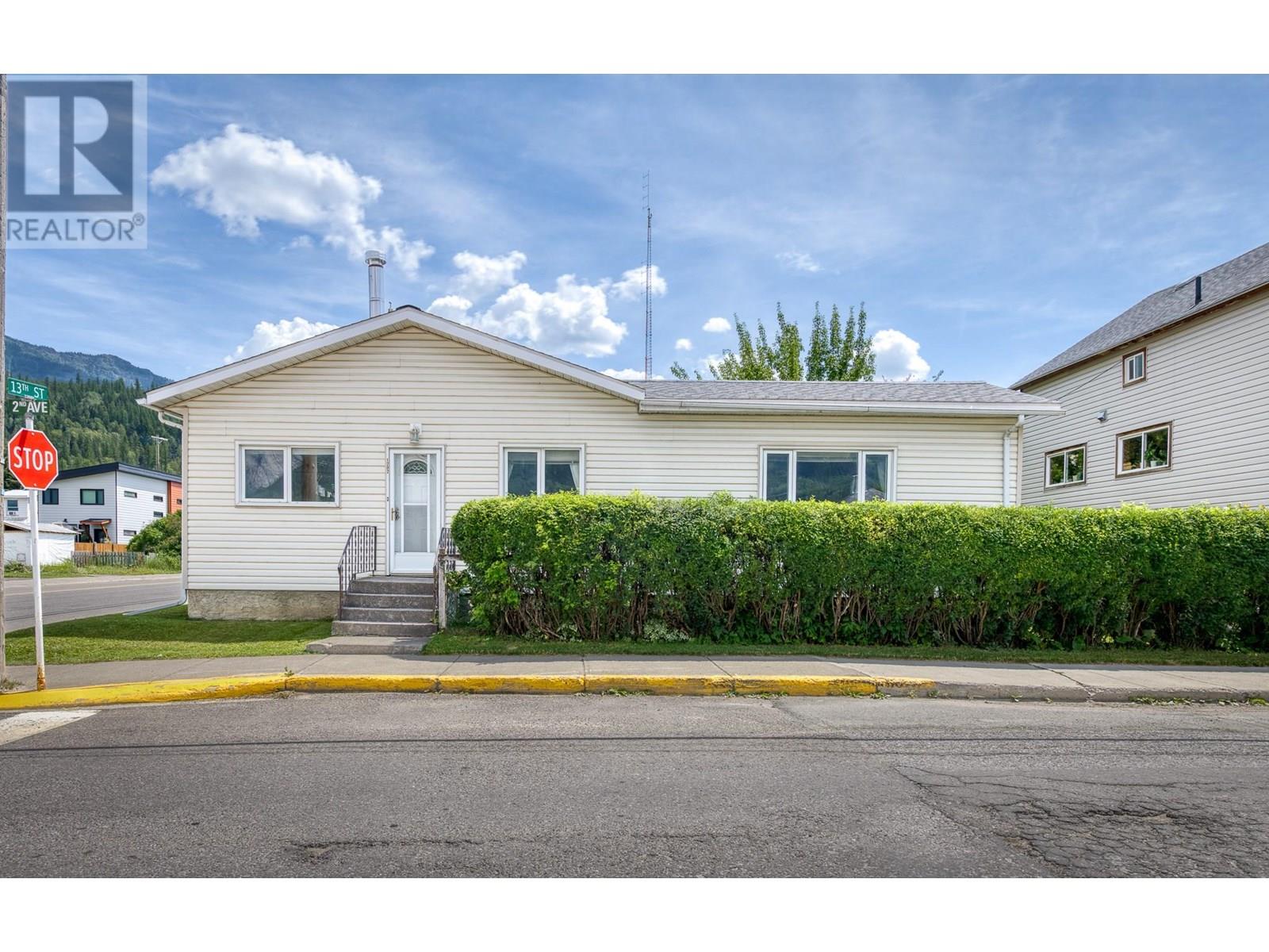 1292 2ND Avenue, fernie, British Columbia