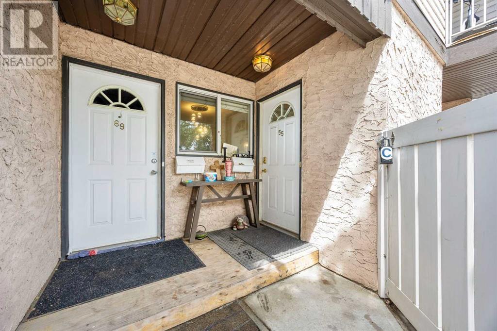 Property at 55, 3705 Fonda Way SE image 2