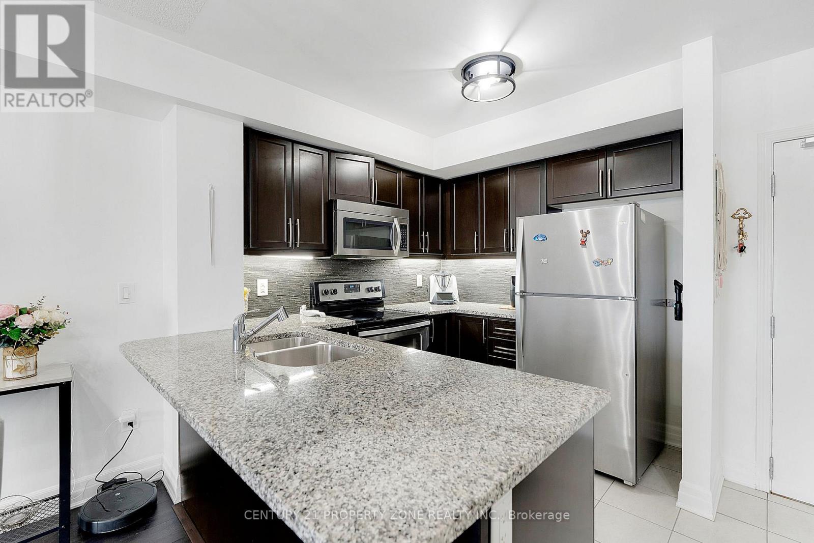 412 - 70 Baycliffe Crescent, Brampton, Ontario  L7A 0Z5 - Photo 14 - W12287209