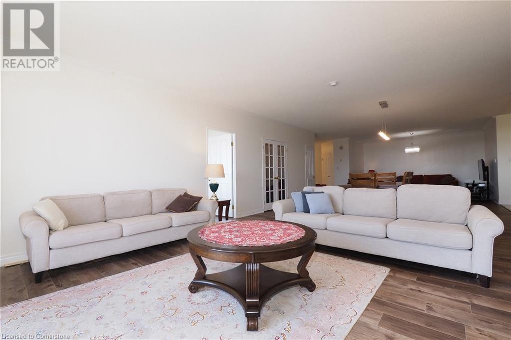255 Keats Way Unit# 701, Waterloo, Ontario  N2L 6N6 - Photo 18 - 40753344