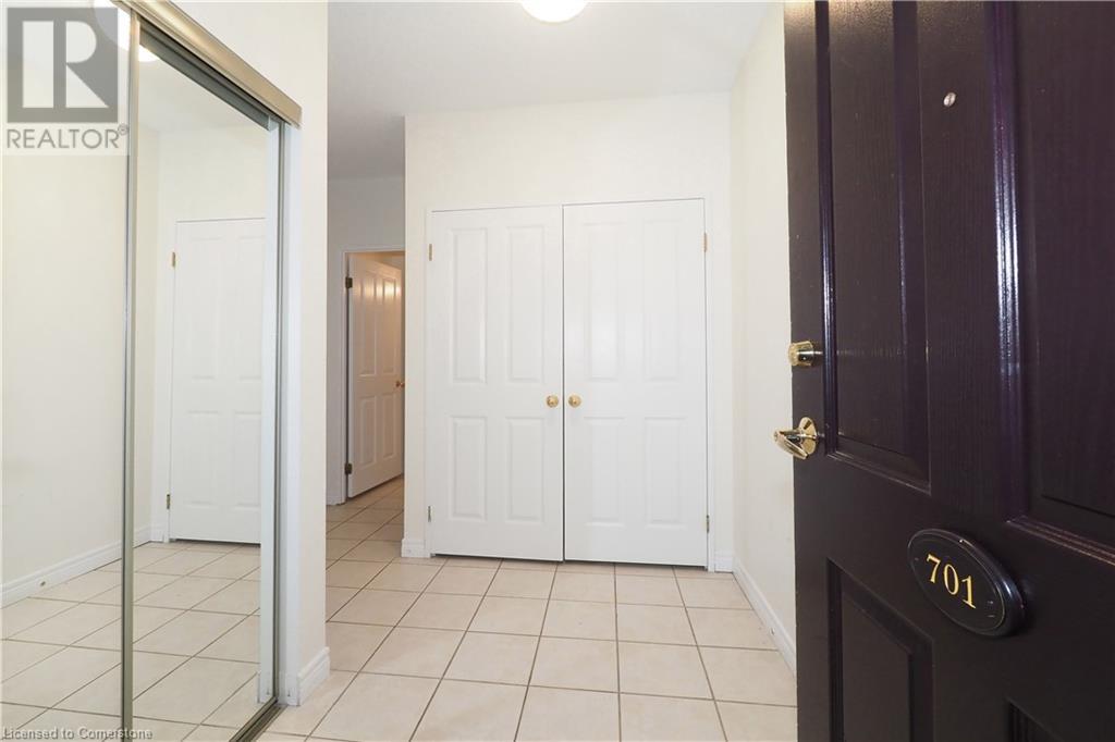 255 Keats Way Unit# 701, Waterloo, Ontario  N2L 6N6 - Photo 9 - 40753344
