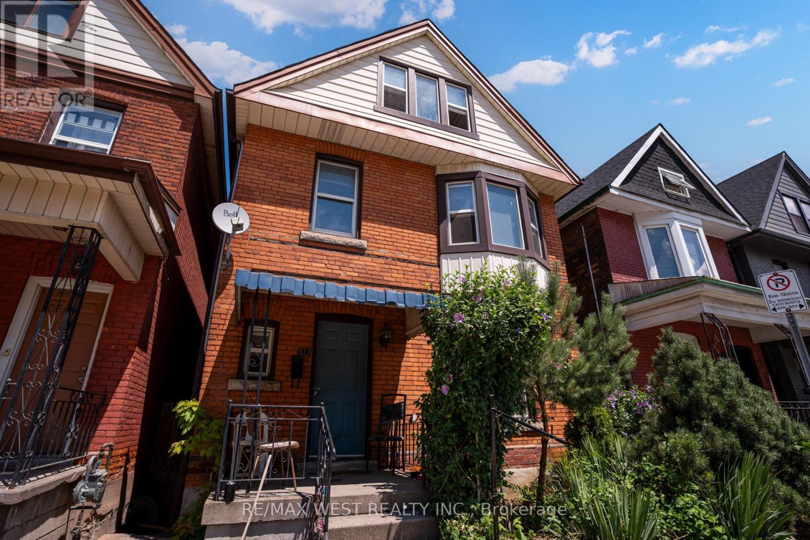 673 WILSON STREET, Hamilton, Ontario