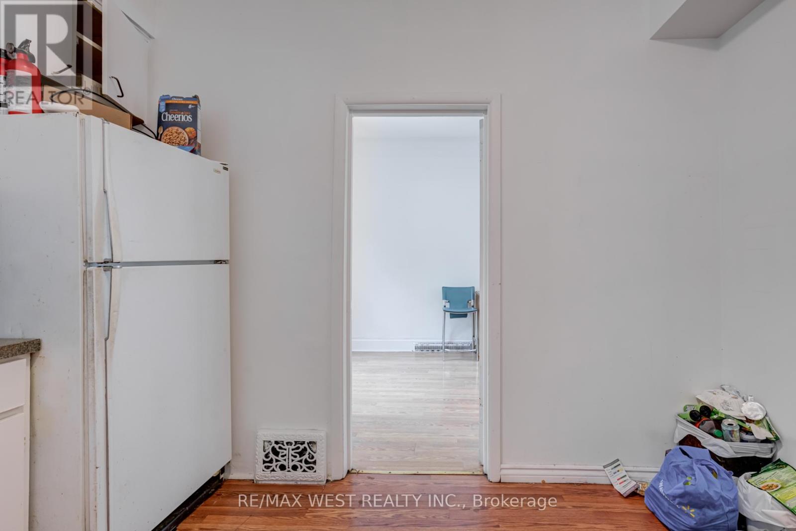 673 Wilson Street, Hamilton, Ontario  L8L 1V4 - Photo 14 - X12298537