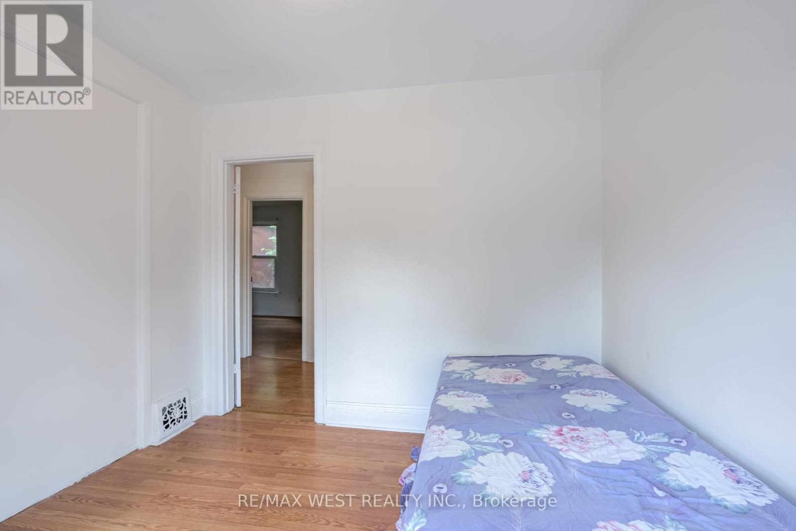 673 Wilson Street, Hamilton, Ontario  L8L 1V4 - Photo 24 - X12298537