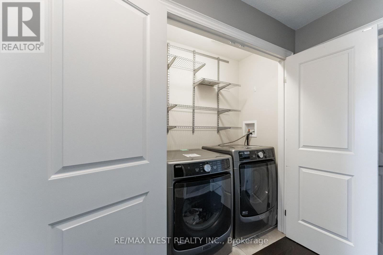 71 Sexton Crescent, Hamilton, Ontario  L9G 0E2 - Photo 21 - X12298593