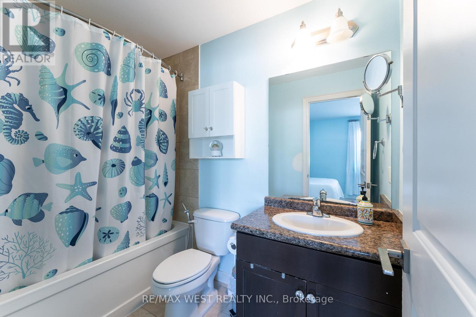 71 Sexton Crescent, Hamilton, Ontario  L9G 0E2 - Photo 25 - X12298593