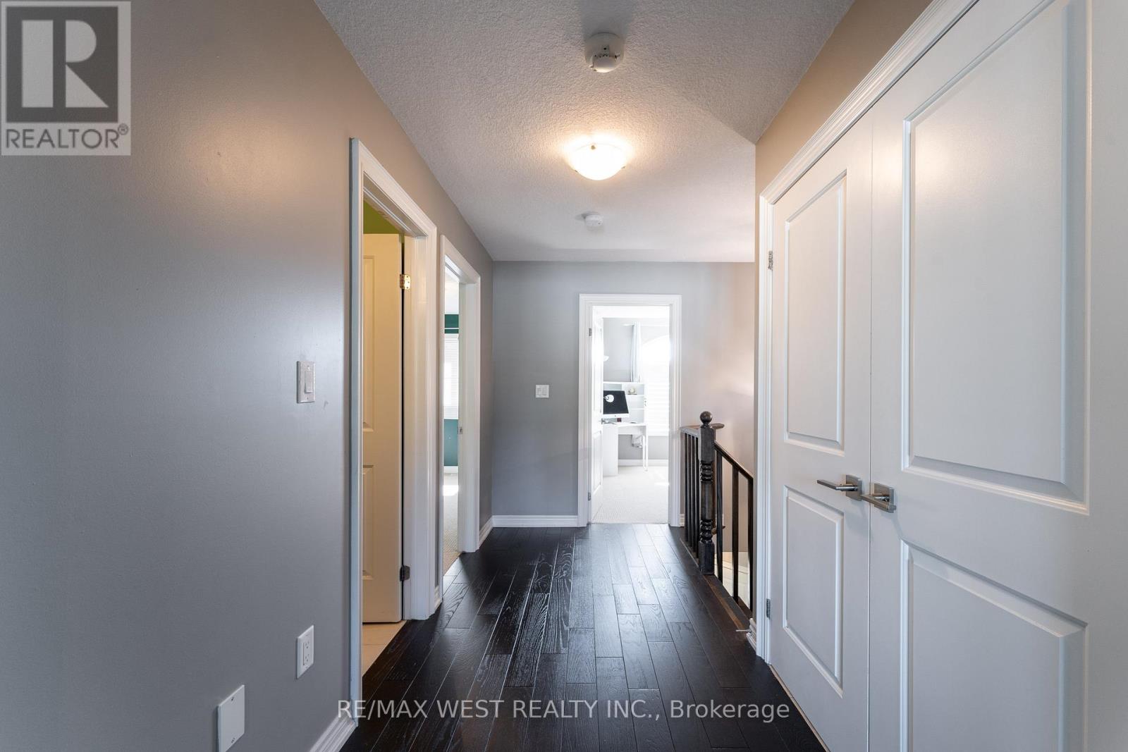 71 Sexton Crescent, Hamilton, Ontario  L9G 0E2 - Photo 26 - X12298593