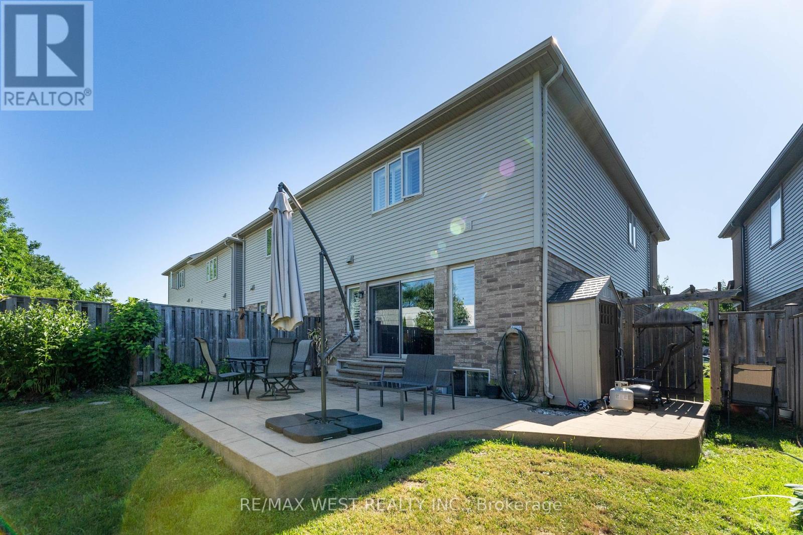 71 Sexton Crescent, Hamilton, Ontario  L9G 0E2 - Photo 35 - X12298593