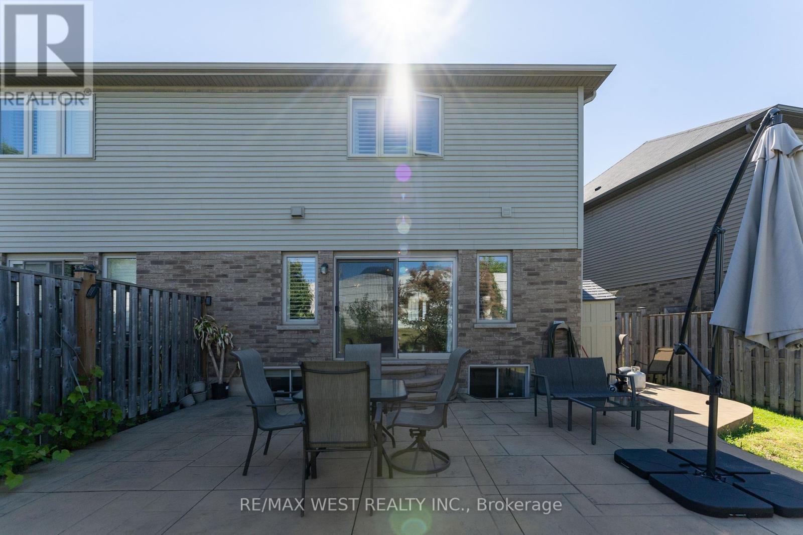 71 Sexton Crescent, Hamilton, Ontario  L9G 0E2 - Photo 36 - X12298593