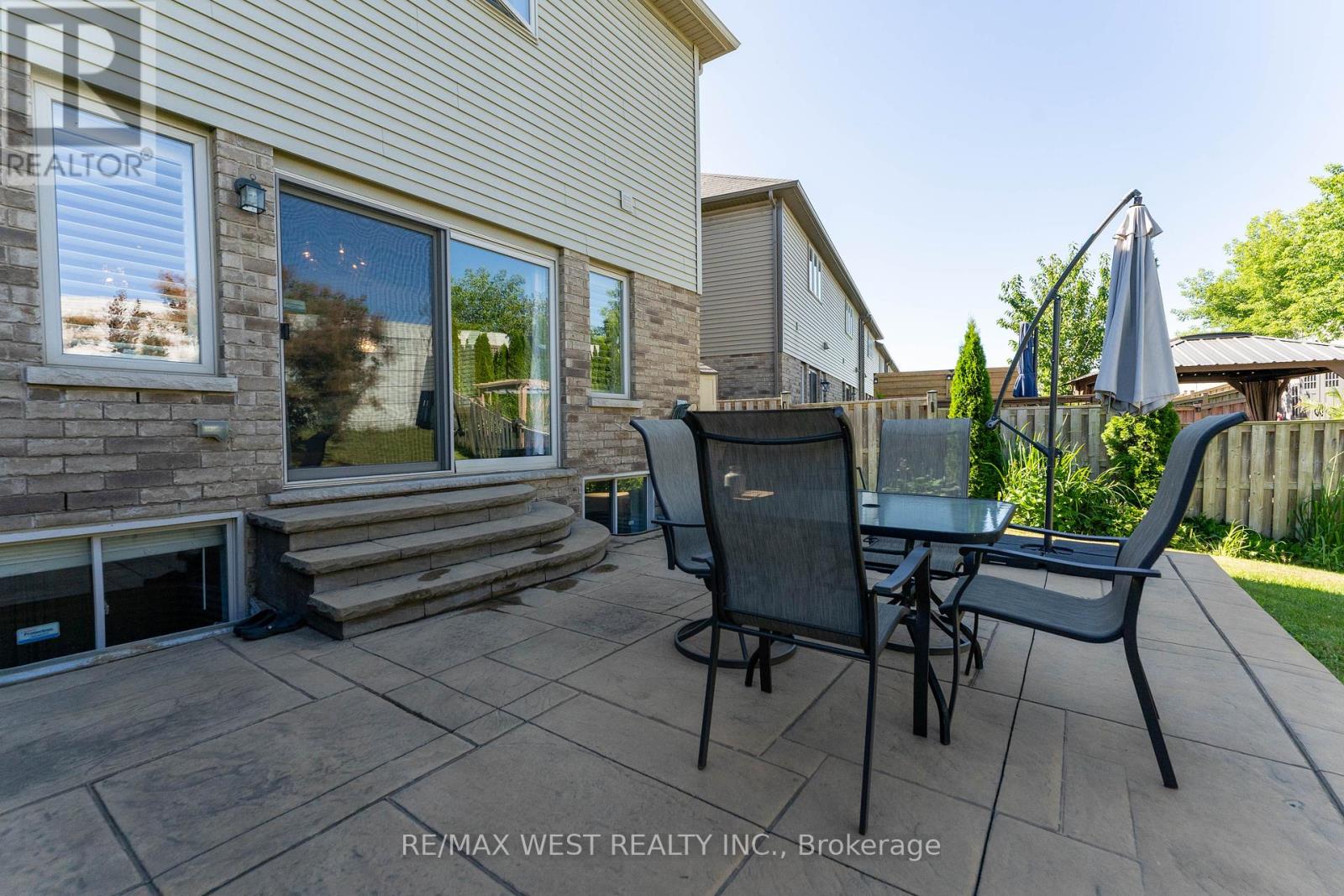 71 Sexton Crescent, Hamilton, Ontario  L9G 0E2 - Photo 40 - X12298593