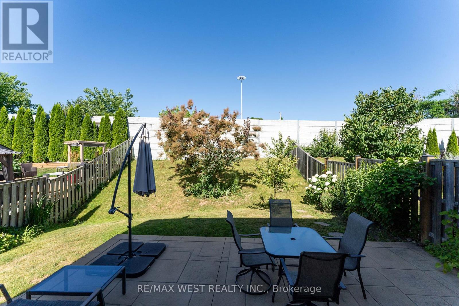 71 Sexton Crescent, Hamilton, Ontario  L9G 0E2 - Photo 42 - X12298593