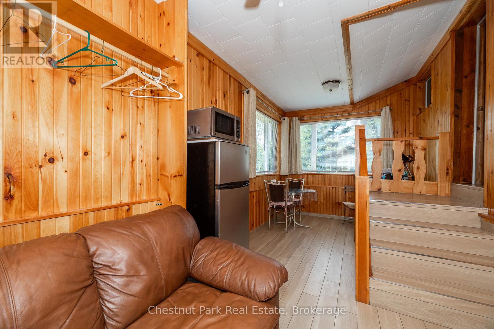 8 Little Cove Road, Northern Bruce Peninsula, Ontario  N0H 2R0 - Photo 38 - X12298619