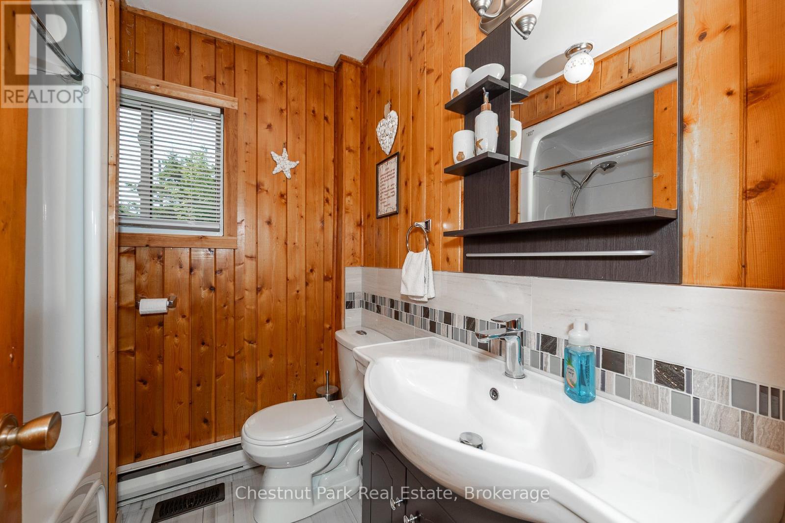 8 Little Cove Road, Northern Bruce Peninsula, Ontario  N0H 2R0 - Photo 32 - X12298619