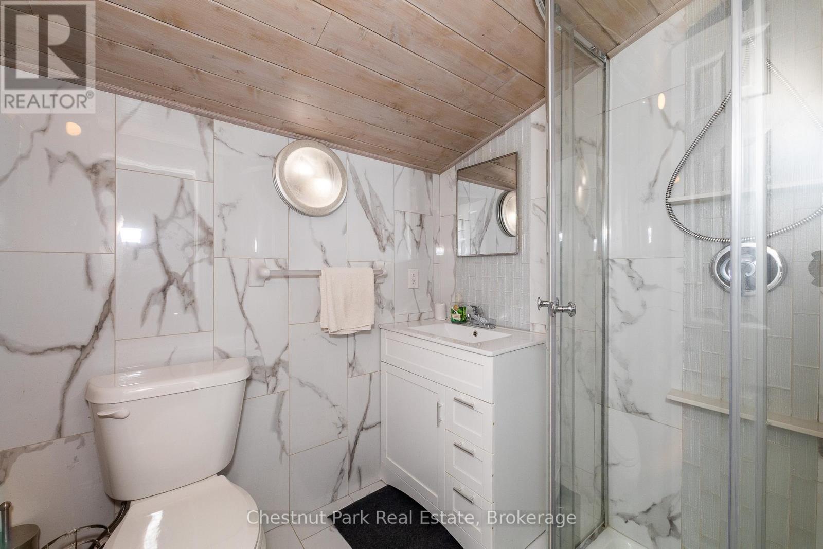 8 Little Cove Road, Northern Bruce Peninsula, Ontario  N0H 2R0 - Photo 47 - X12298619