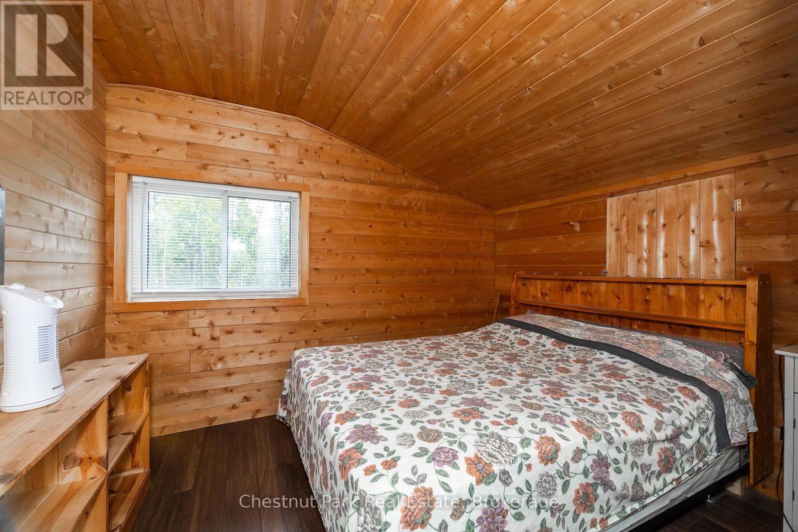 8 Little Cove Road, Northern Bruce Peninsula, Ontario  N0H 2R0 - Photo 46 - X12298619