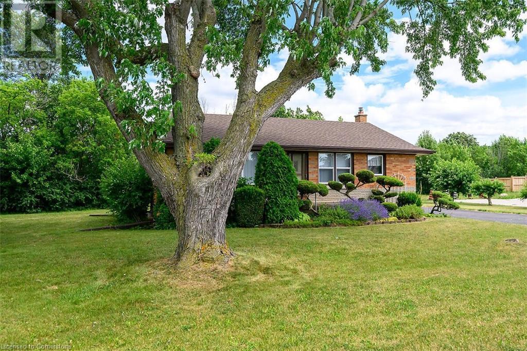 Property at 220 WINONA Road image 3