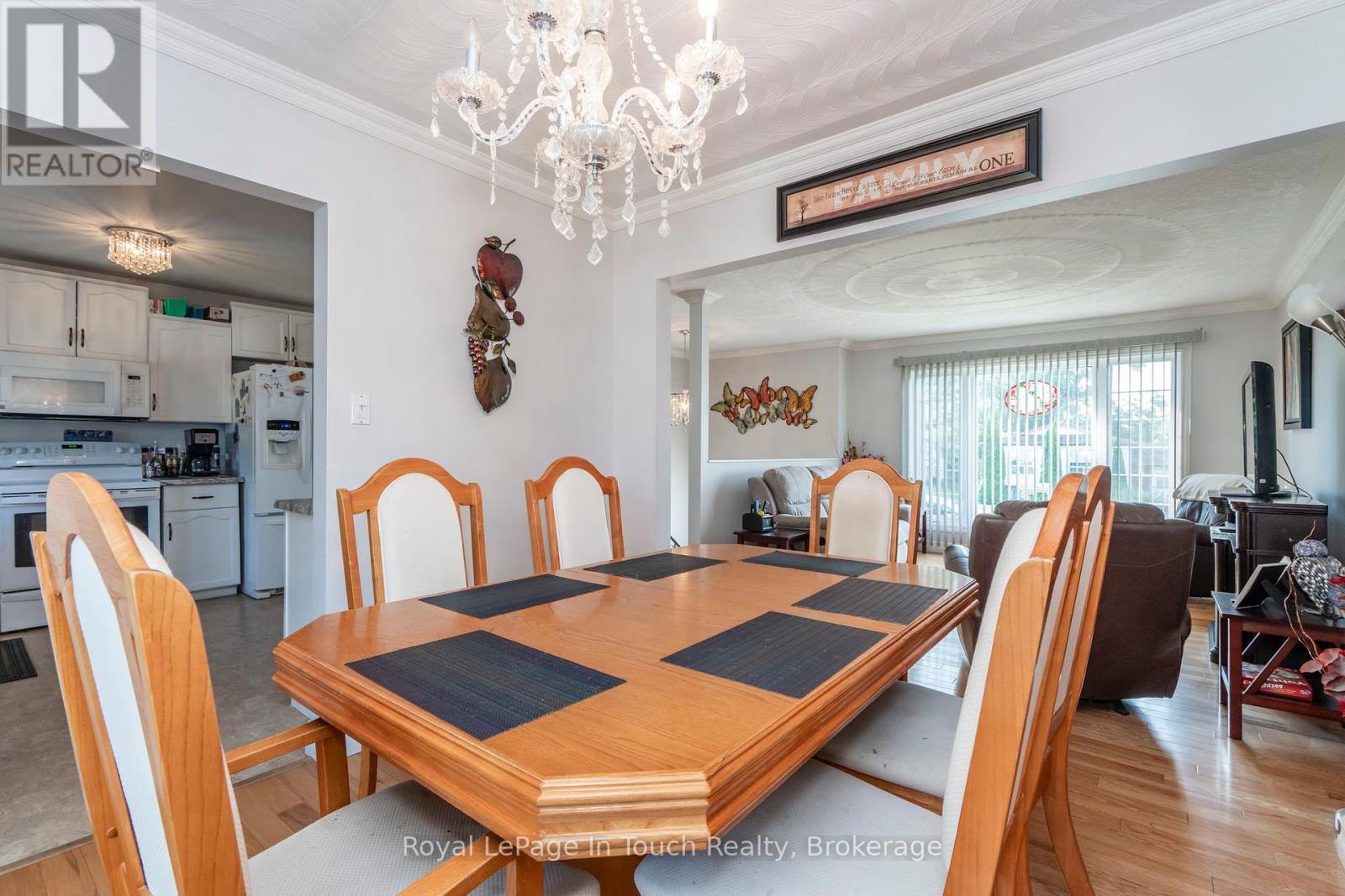 32 Bridle Road, Penetanguishene, Ontario  L9M 1J5 - Photo 10 - S12298732