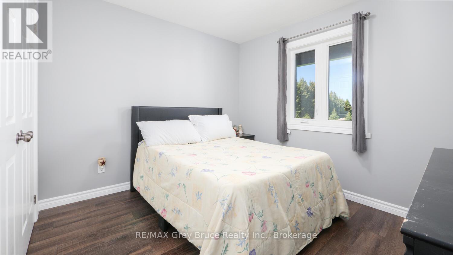 116 Patterson Parkway, Georgian Bluffs, Ontario  N0H 2T0 - Photo 20 - X12298739