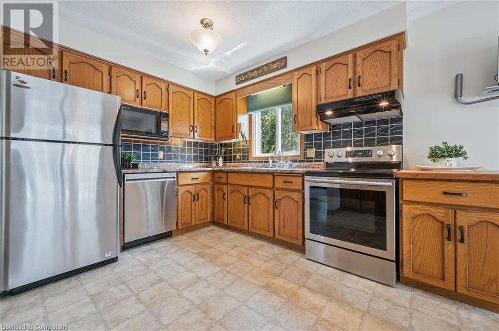 19 Crane Drive, Elmira, Ontario  N3B 3H4 - Photo 9 - 40750340