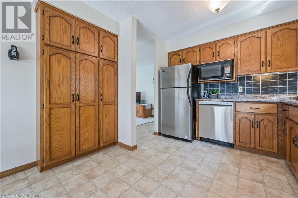 19 Crane Drive, Elmira, Ontario  N3B 3H4 - Photo 12 - 40750340