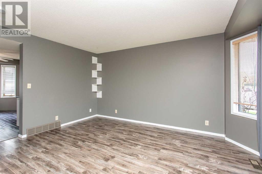 Property at 5 Kovac Street image 4