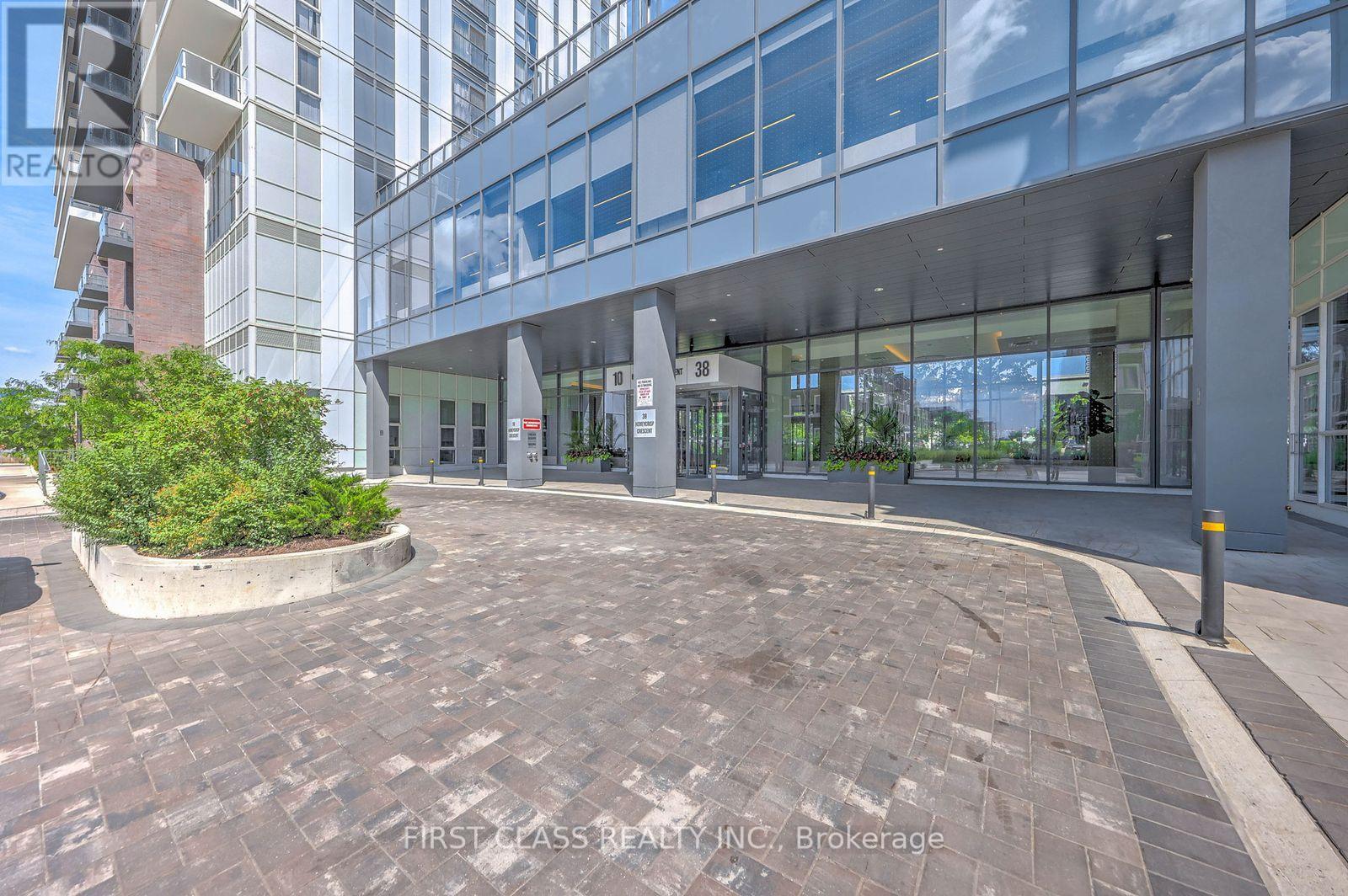 506 - 10 Honeycrisp Crescent, Vaughan, Ontario  L4K 0M7 - Photo 2 - N12298729
