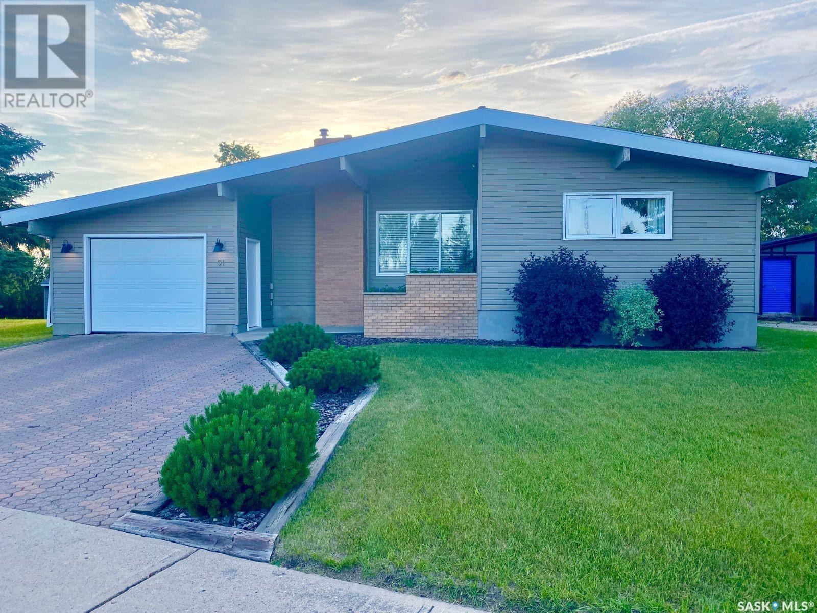 Property at 91 Moir DRIVE image 1