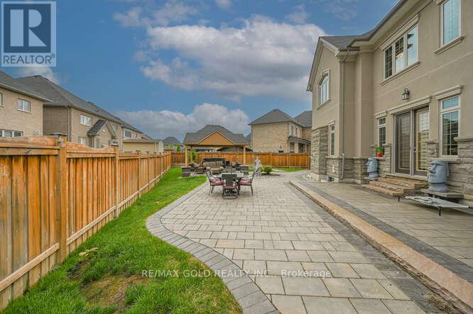 26 Adonis Close, Brampton, Ontario  L6P 4K4 - Photo 44 - W12298710