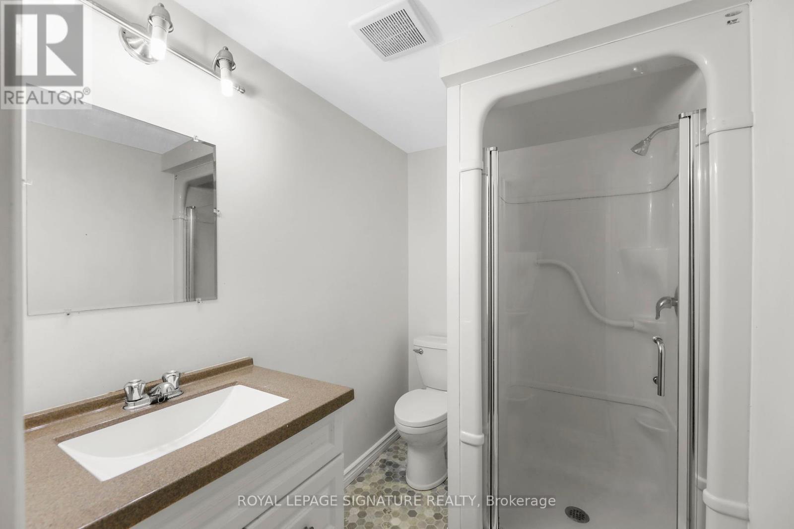 451 Coombs Avenue, London North, Ontario  N8G 1J6 - Photo 32 - X12298760
