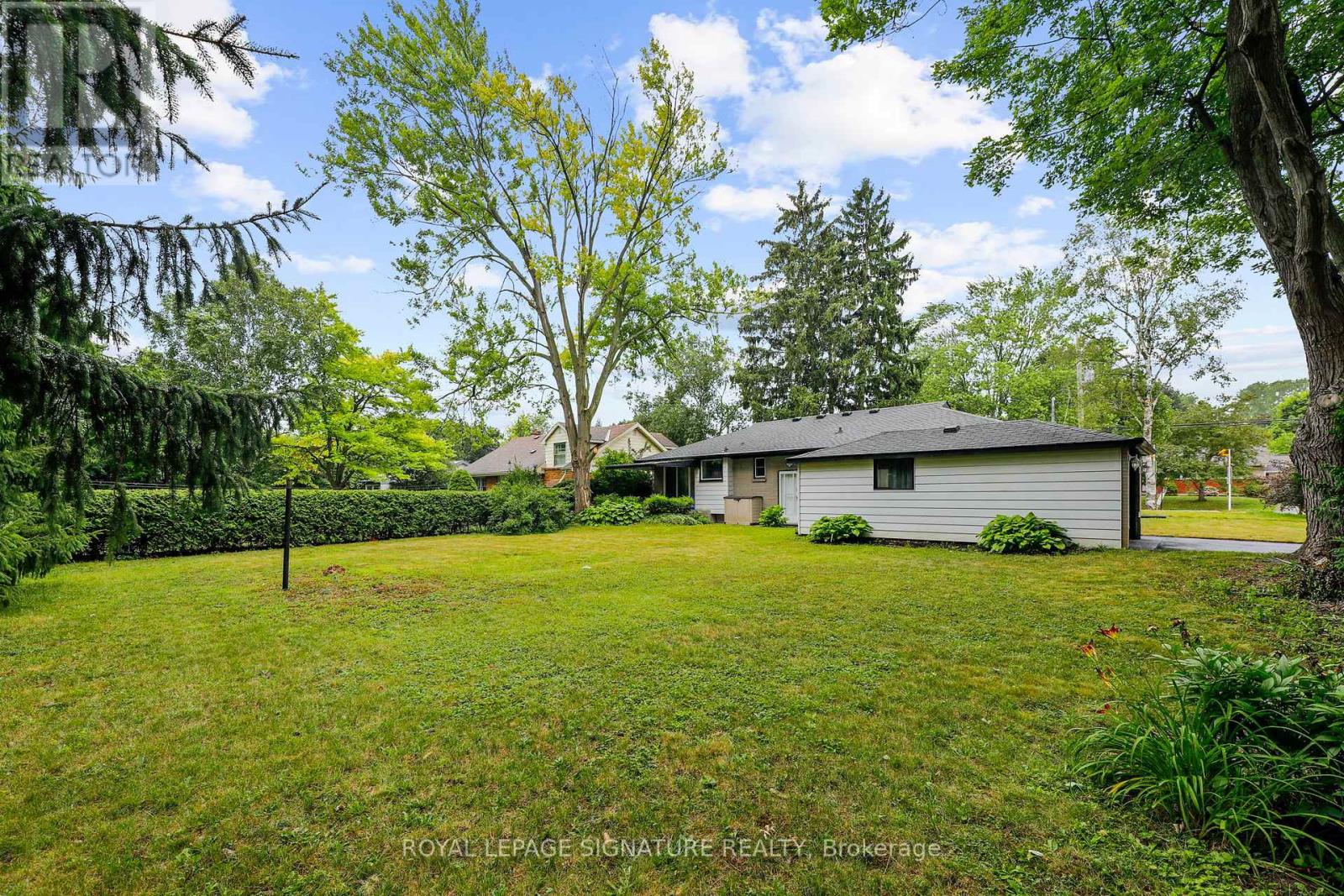 451 Coombs Avenue, London North, Ontario  N8G 1J6 - Photo 33 - X12298760