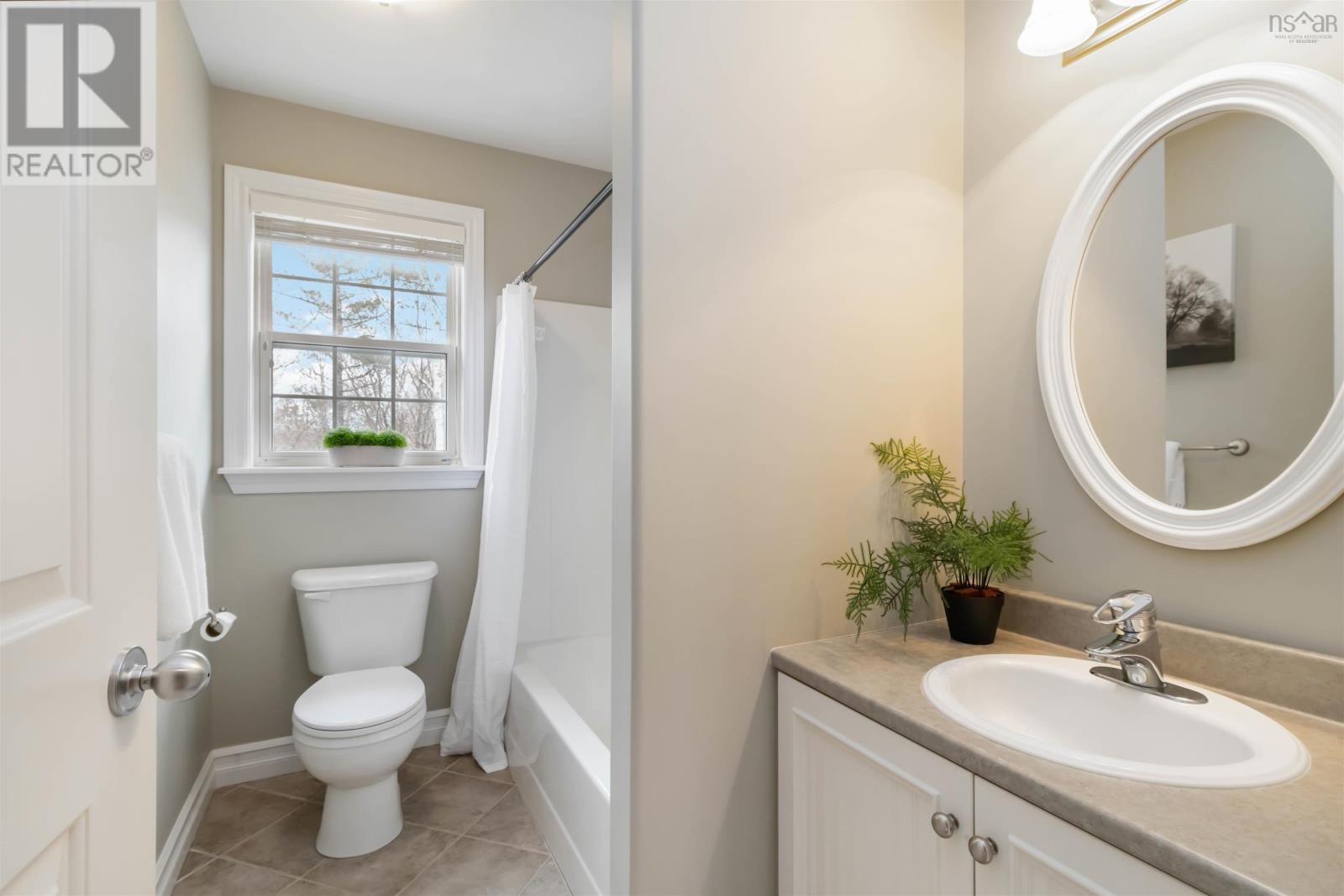 38 Amirault Court, Halifax, Nova Scotia  B3M 4V7 - Photo 37 - 202509821