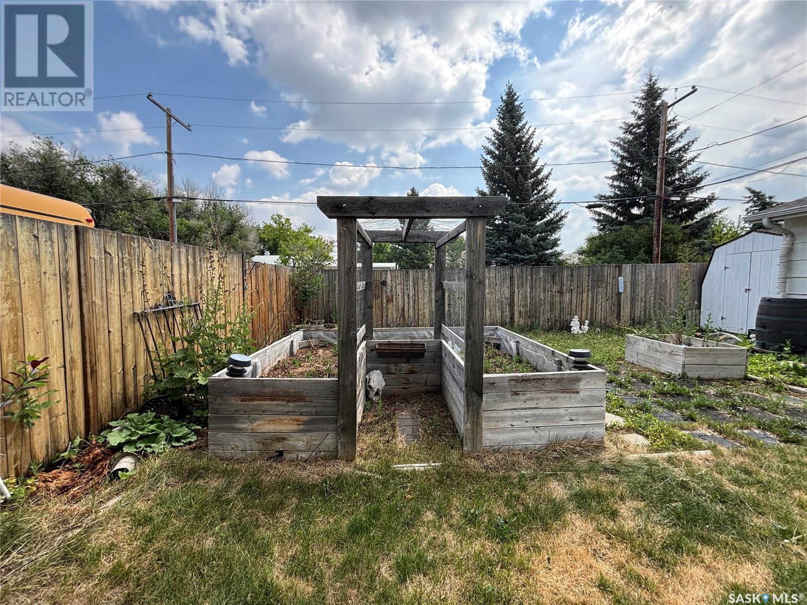 126 Myers Crescent, Maple Creek, Saskatchewan  S0N 1N0 - Photo 12 - SK013325