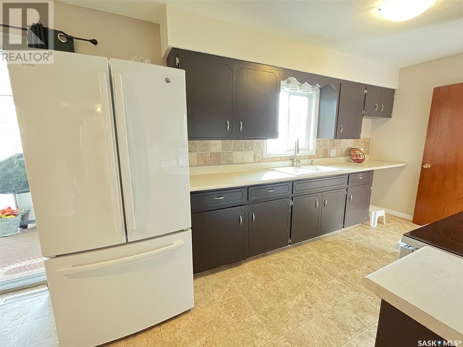 126 Myers Crescent, Maple Creek, Saskatchewan  S0N 1N0 - Photo 17 - SK013325