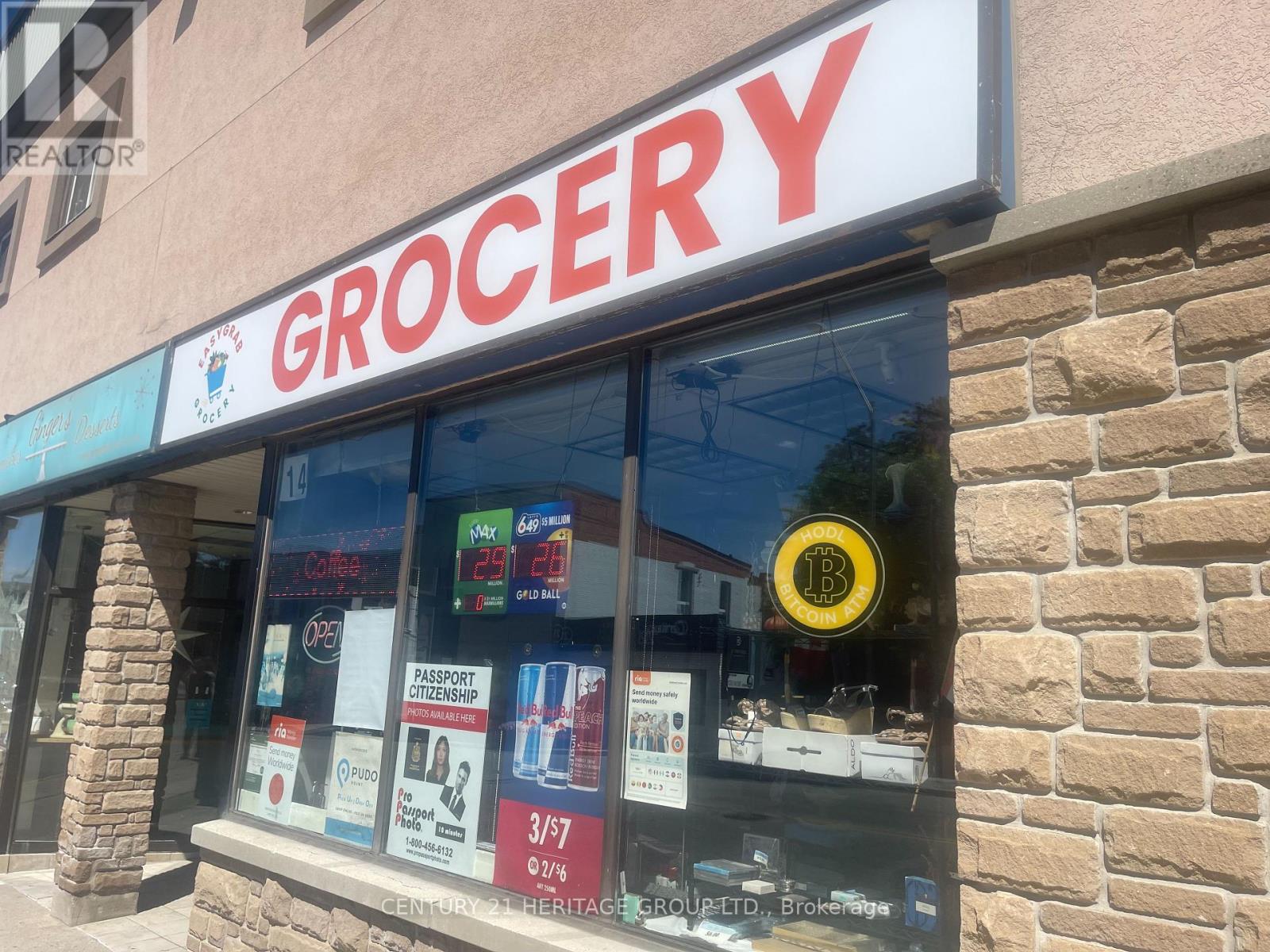 1 - 14 WELLINGTON STREET E, Aurora, Ontario