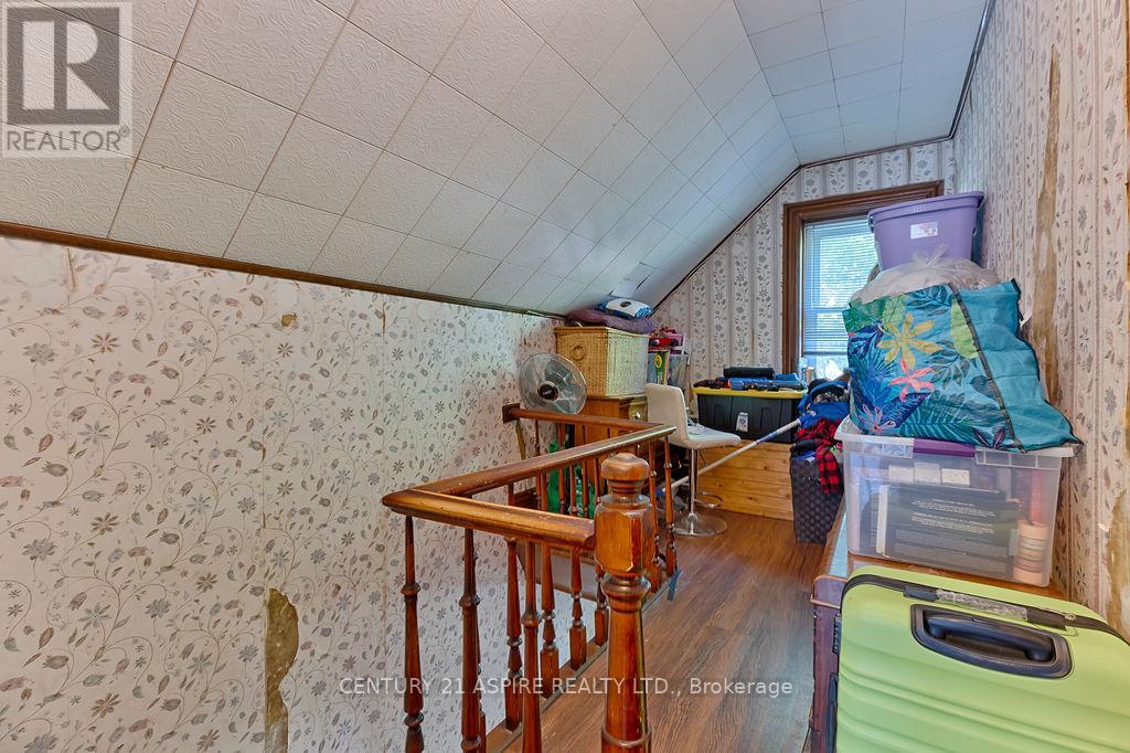 75 Bonnechere Street E, Bonnechere Valley, Ontario  K0J 1T0 - Photo 40 - X12296799