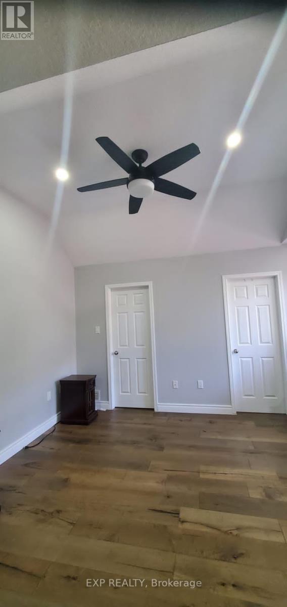 564 Woolgrass Avenue, Waterloo, Ontario  N2V 2Y2 - Photo 5 - X12298795